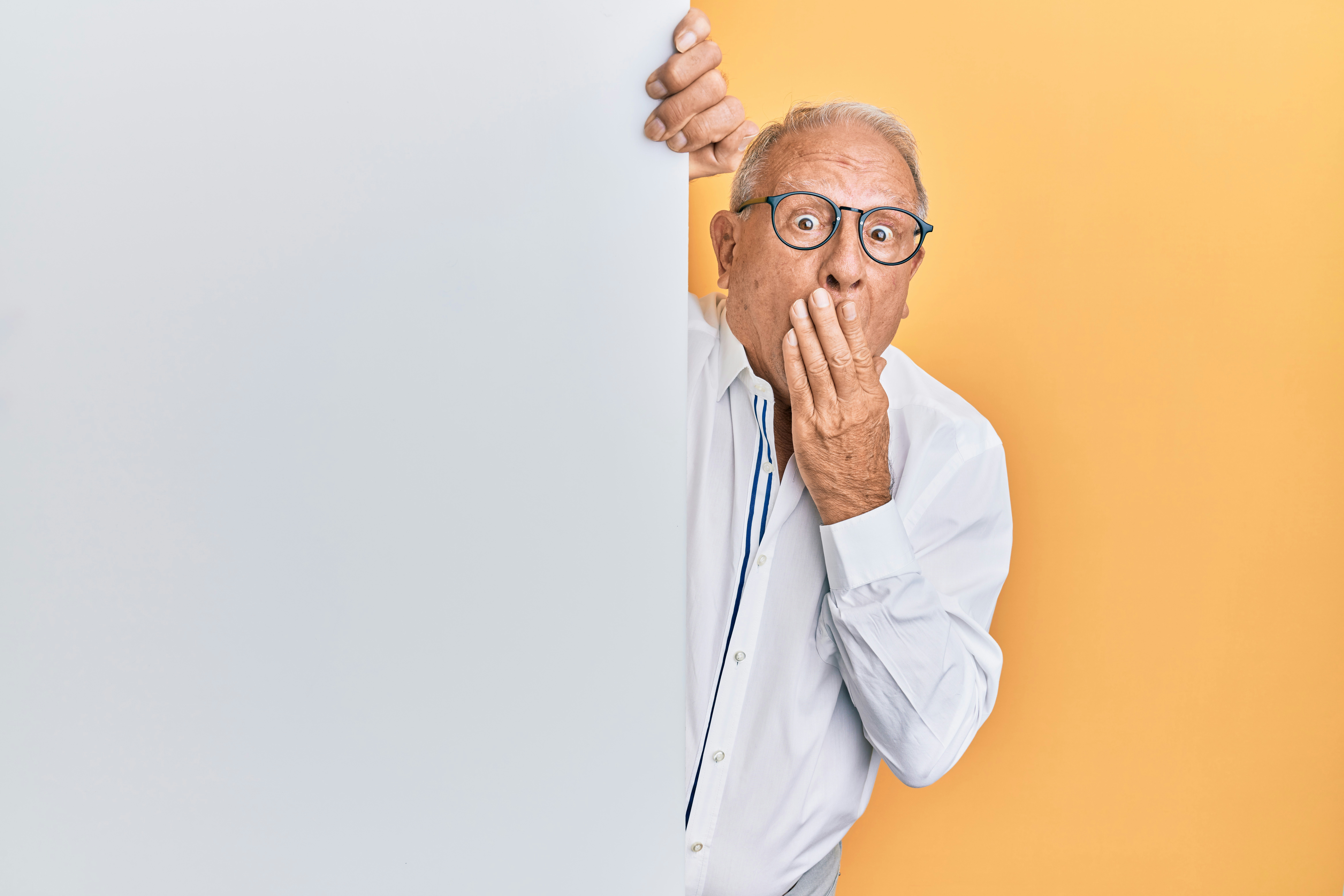 10 Resume Mistakes That Cost You Interviews (and Fixes) — HireFlow career guide